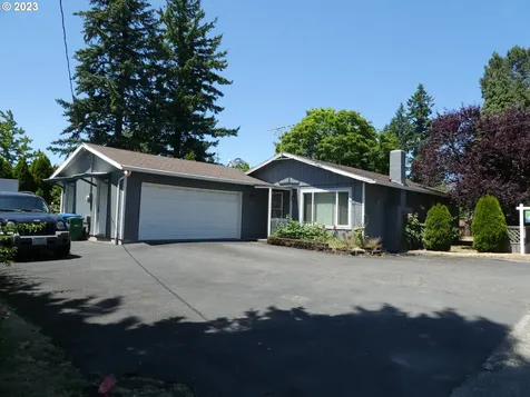 1713 Se 112th Avenue Portland OR 97216