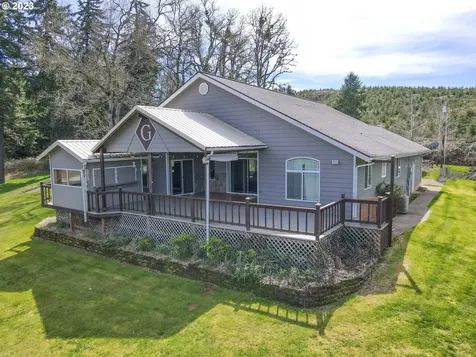 381 John Long Road Oakland OR 97462