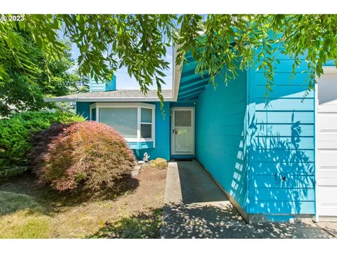 1205 Ne 23rd Street Gresham OR 97030