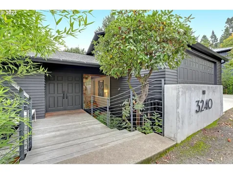 3240 Sw Sherwood Place Portland OR 97201