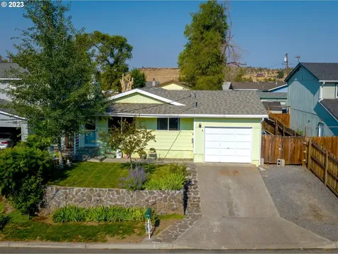 196 Ne 9th Street Madras OR 97741
