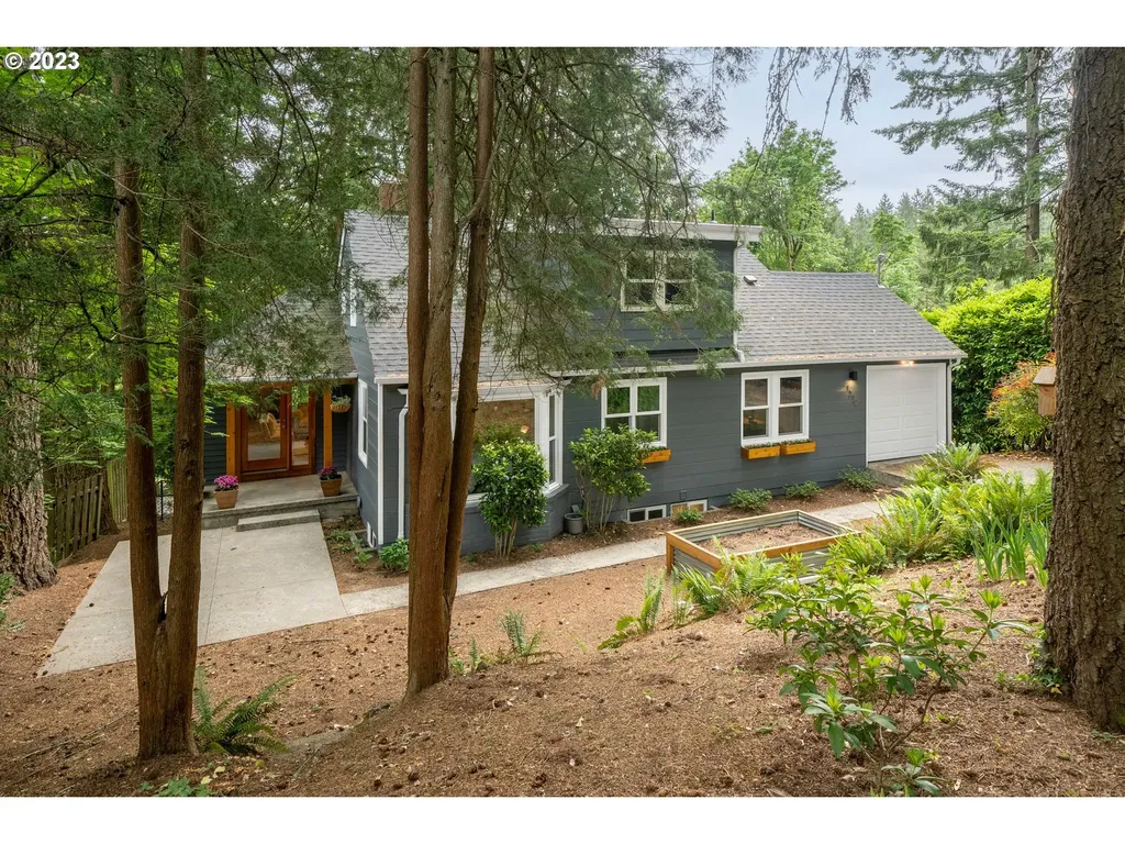 1579 Sw Highland Parkway Portland OR 97221