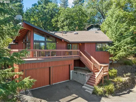 595 Weller Lane Ashland OR 97520