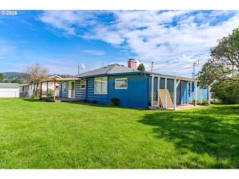 590 SE Conyers Street Clatskanie OR 97016