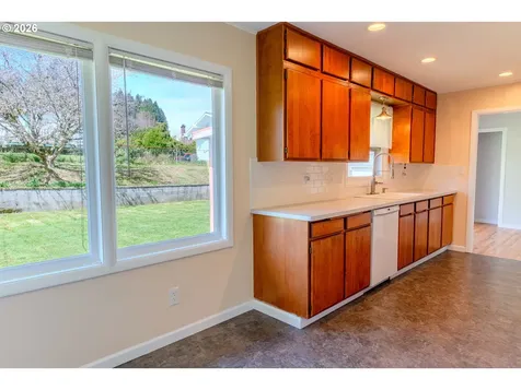590 SE Conyers Street Clatskanie OR 97016
