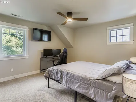 8213 SW 174th Terrace Beaverton OR 97007