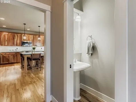 8213 SW 174th Terrace Beaverton OR 97007