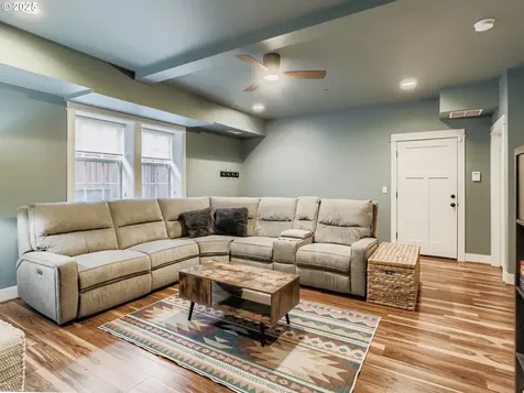 8213 SW 174th Terrace Beaverton OR 97007