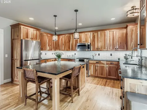 8213 SW 174th Terrace Beaverton OR 97007