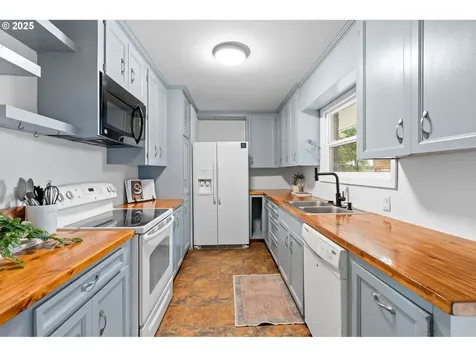 4032 SW Perkins Avenue Pendleton OR 97801