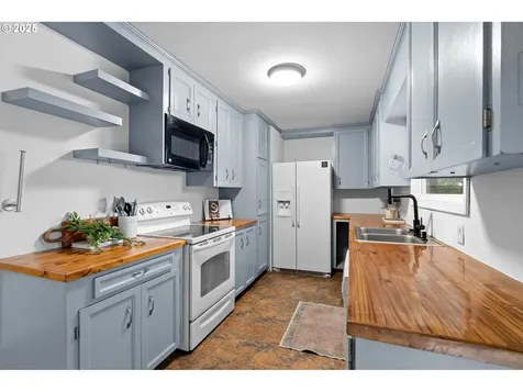 4032 SW Perkins Avenue Pendleton OR 97801