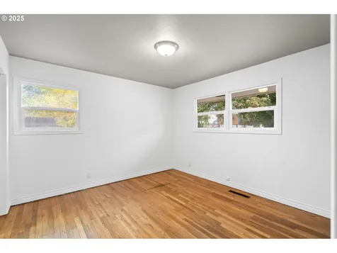 4032 SW Perkins Avenue Pendleton OR 97801