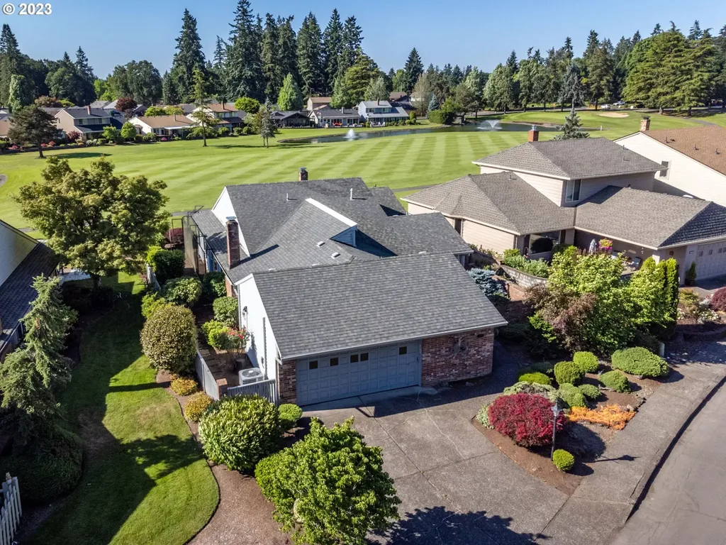 9580 Sw Lakeside Drive Portland OR 97224