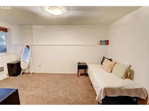 19378 Central Point Road Oregon City OR 97045