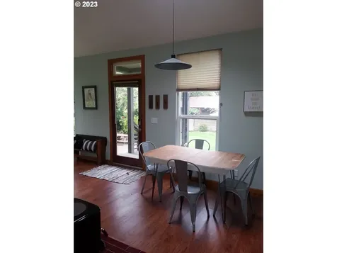 19378 Central Point Road Oregon City OR 97045