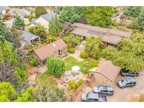 19378 Central Point Road Oregon City OR 97045