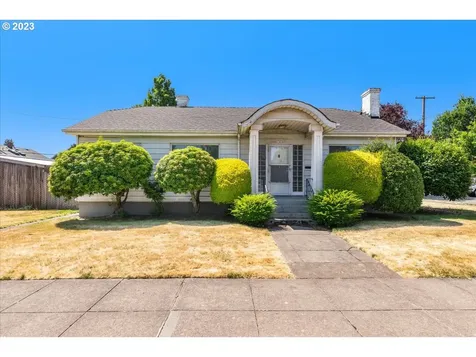 2006 Se Claybourne Street Portland OR 97202