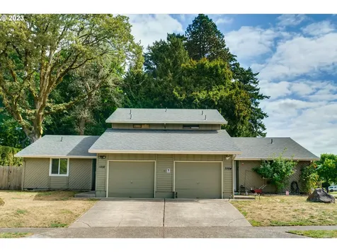 3202 Se Stott Circle Troutdale OR 97060
