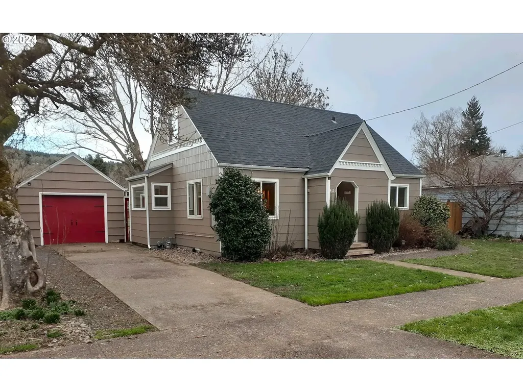 421 Ne Yamhill Street Sheridan OR 97378