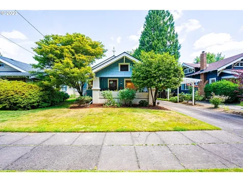 3725 Ne Wasco Street Portland OR 97232