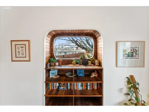 10202 SE Harold Street Portland OR 97266