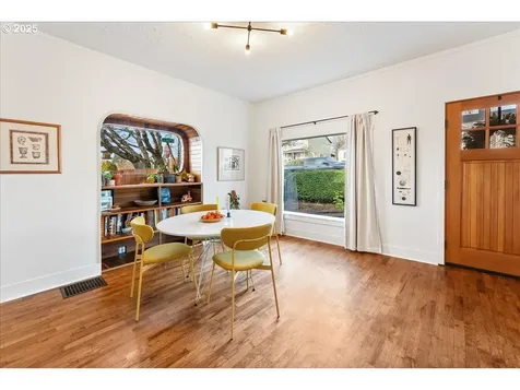 10202 SE Harold Street Portland OR 97266