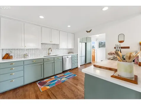 10202 SE Harold Street Portland OR 97266