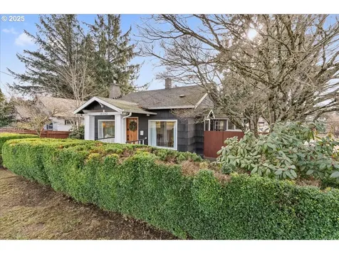 10202 SE Harold Street Portland OR 97266