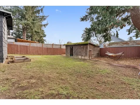 10202 SE Harold Street Portland OR 97266