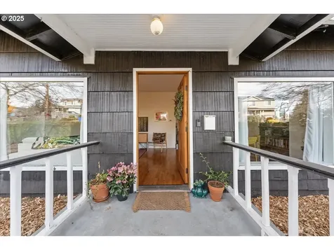 10202 SE Harold Street Portland OR 97266