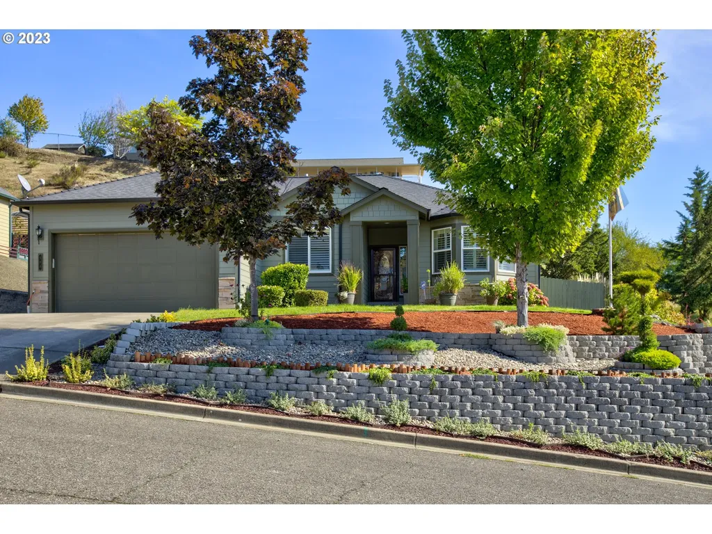 584 S Savoy Court Roseburg OR 97471