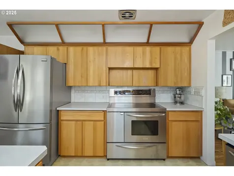12505 SE Mill Court Portland OR 97233