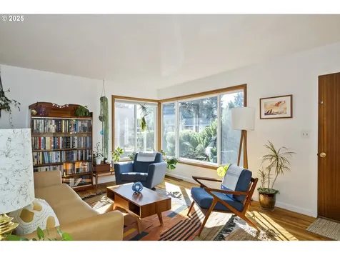 12505 SE Mill Court Portland OR 97233