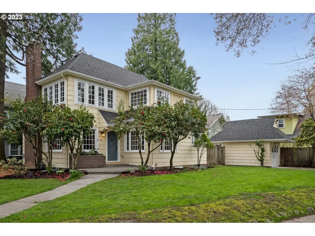 607 Ne 32nd Avenue Portland OR 97232