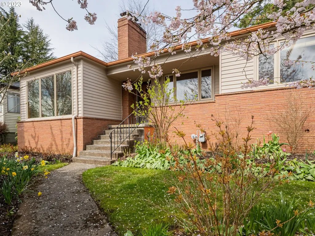 4405 Se Rex Street Portland OR 97206