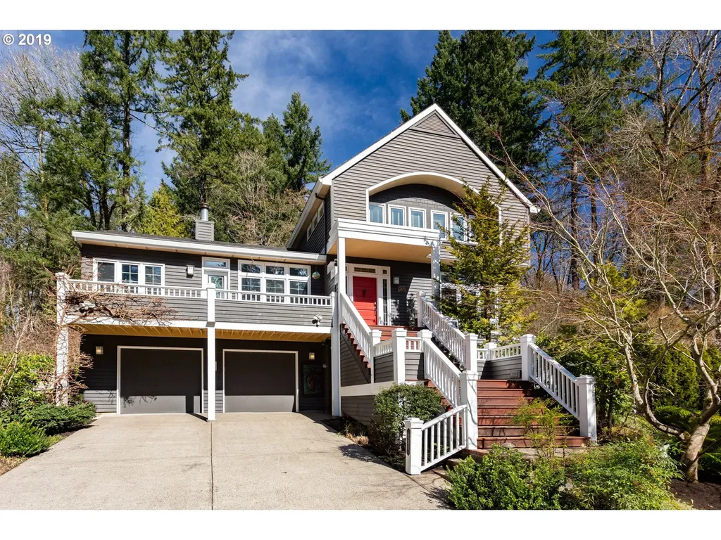 731 Sw Bancroft Terrace Portland OR 97239