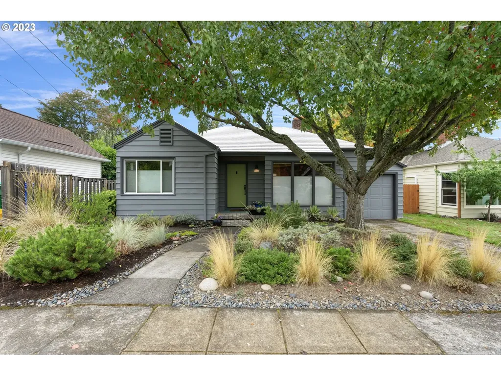5325 Ne Clackamas Street Portland OR 97213