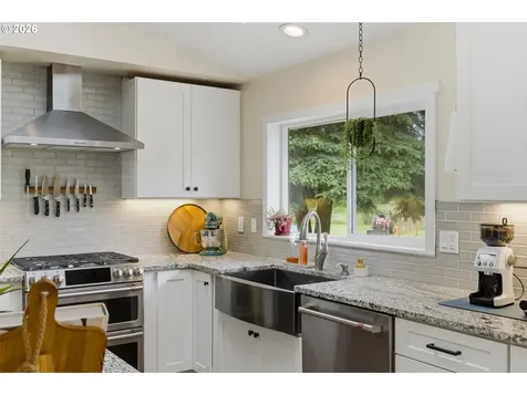 20818 NE Richmond Road Brush Prairie WA 98606