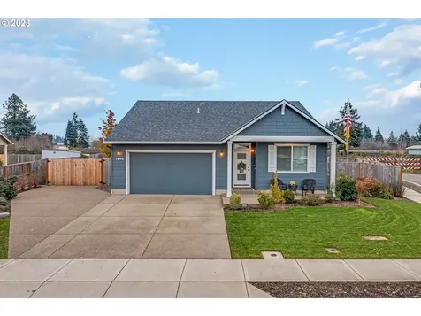 1496 Foxglove Street Woodburn OR 97071