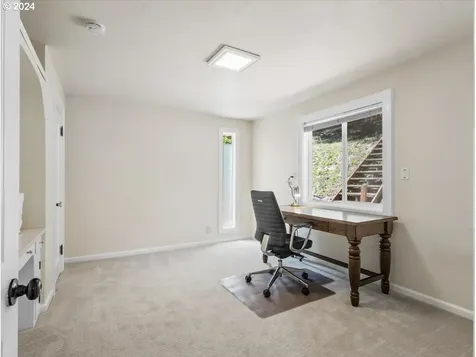 11695 Sw Nicoli Place Portland OR 97224