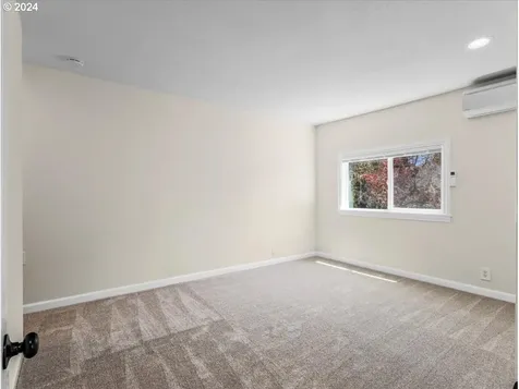 11695 Sw Nicoli Place Portland OR 97224