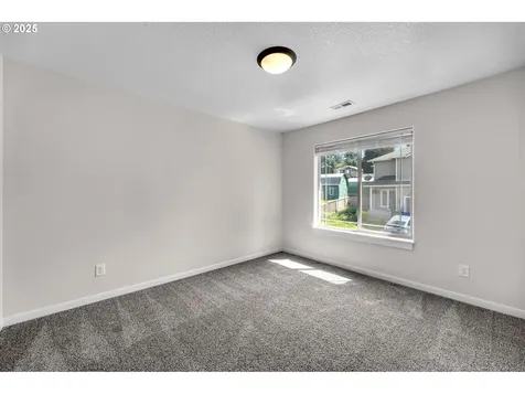 3707 NE Minnehaha Street Vancouver WA 98661