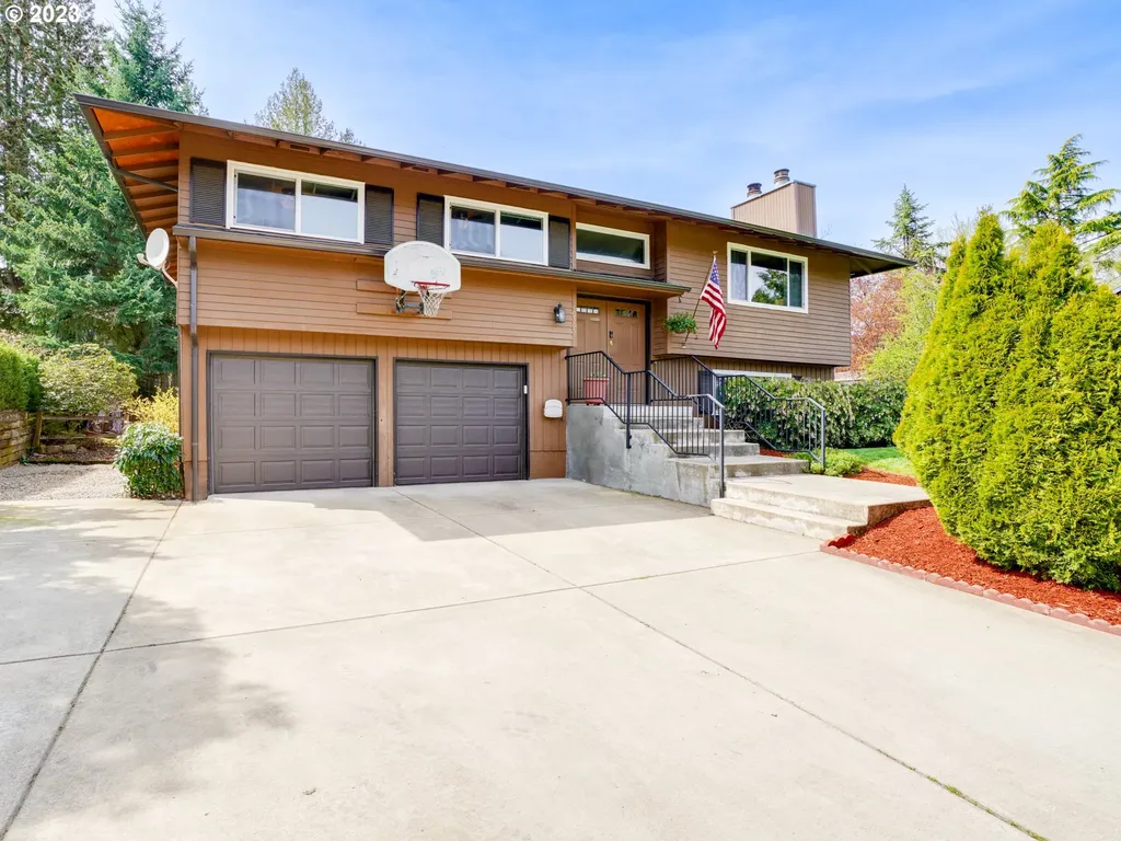 10505 Sw 43rd Avenue Portland OR 97219