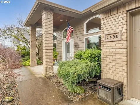 2490 NW Horizon Drive Mcminnville OR 97128