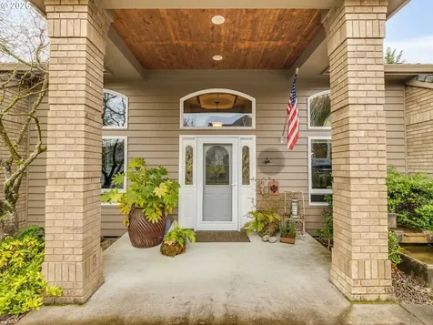 2490 NW Horizon Drive Mcminnville OR 97128