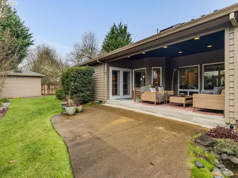 2490 NW Horizon Drive Mcminnville OR 97128