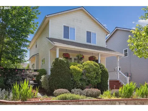8324 N Johnswood Drive Portland OR 97203