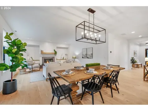 5527 Childs Road Lake Oswego OR 97035