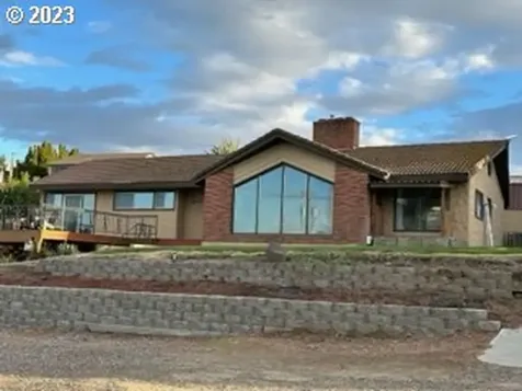 33948 River View Drive Hermiston OR 97838