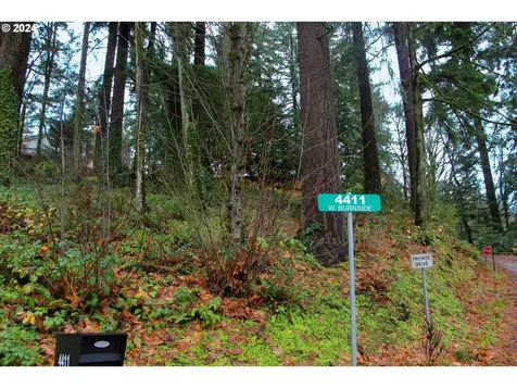 4615 W Burnside Road Portland OR 97210